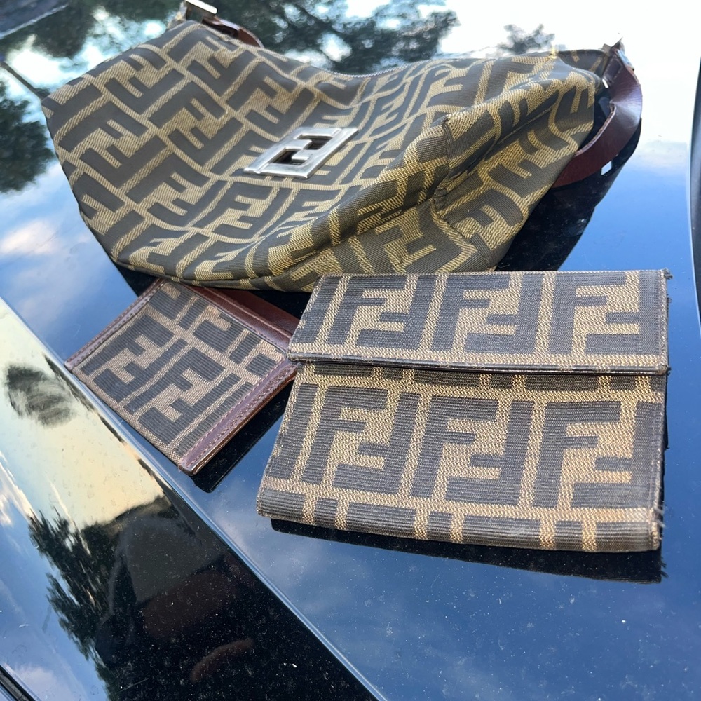 Fendi Black and Brown Key & Card Holder Set